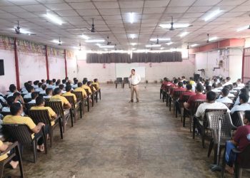 Sardar Patel Vyasan Mukti Kendra Bardoli - Group Counseling Session Two Sardar Patel Vyasan Mukti Kendra Bardoli - Group Counseling Session Two