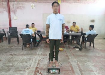 Sardar Patel Vyasan Mukti Kendra Bardoli - Weight and Blood Pressure checking Sardar Patel Vyasan Mukti Kendra Bardoli - Weight and Blood Pressure checking